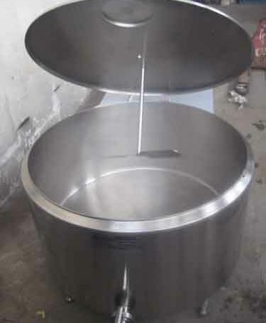 MHT-1000-FM : Mixing-homogenizing tank 1000 L with the cooling jacket