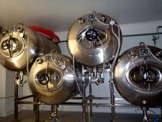 draft-beer-tanks-layout-02