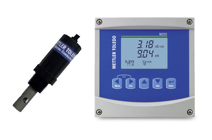 Conductivity meter : Mettler Toledo EasySense77 conductivity sensor (0.2 - 400mS/cm) with the Transmitter M200 numeric display unit