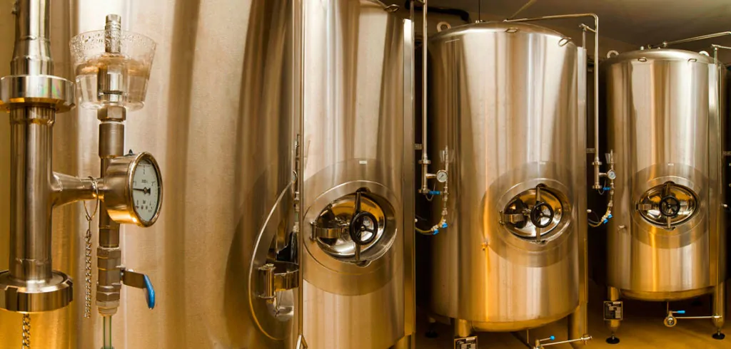 Bright beer tanks - vertical, insulated