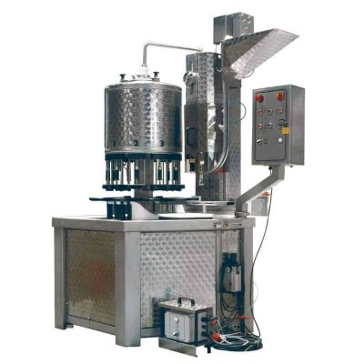 BFM-KT1600C: Automatische compacte bottelmachine voor het vullen + afsluiten van flessen (tot 1600 bph)