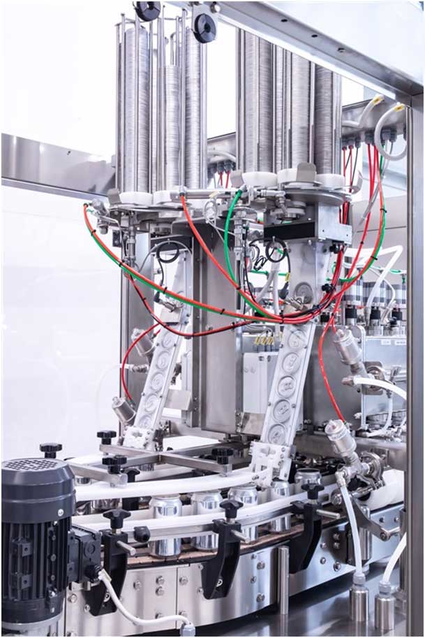 CFL 3000IC 07 - BCFL-3000IC : Automatic hybrid bottle/can filling line - capacity up to 3000 bottles or cans per hour - bfl, fbc