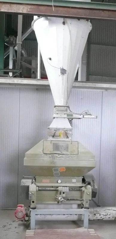 mm 10000 brewery 01 - MMR-900 : Malt mill - machine to squeezing of malt grains, 37kW 6000-8000 kg/hr - wide rollers - malt-mills-crushers
